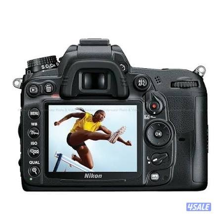 نيكون شبه جديدة ونظيفة جدا مع ملحقات وحقيبة عالية الجودة Nikon D70004