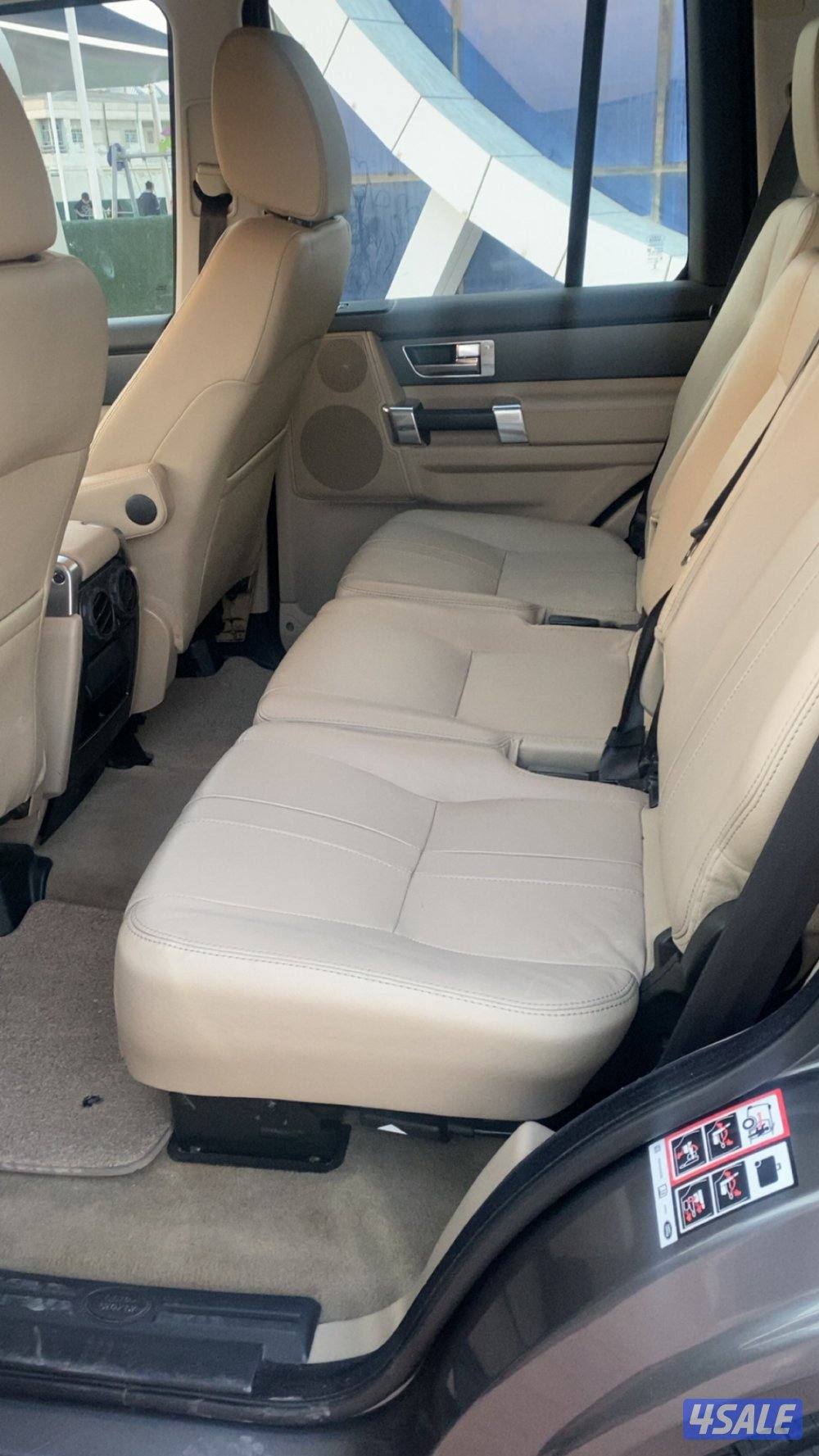 للبيع ديسكفري موديل 2013 اللون رمادي / بيج عداد 211 كم  وارد الوكاله5