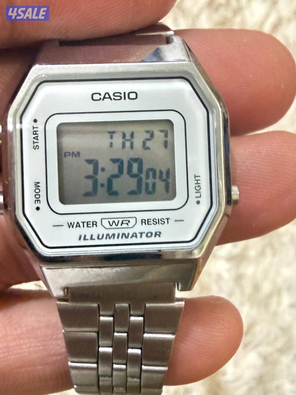 مجموعة ساعات نسائية ماركات مختلفة  بحالة جيدة بيعه جملة4