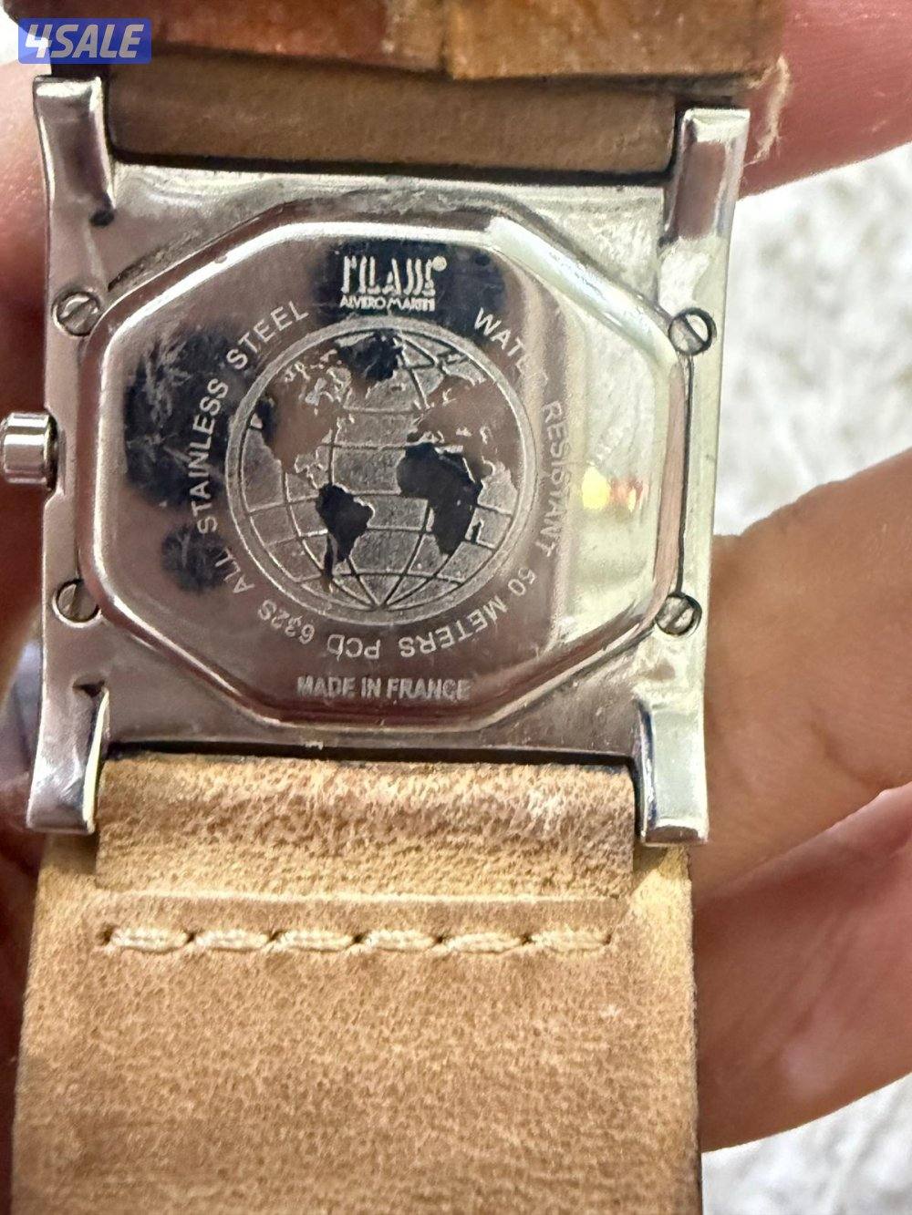 مجموعة ساعات نسائية ماركات مختلفة  بحالة جيدة بيعه جملة8