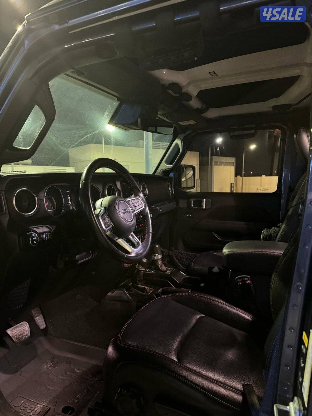 وأنيت رانجلر قلاديتور7