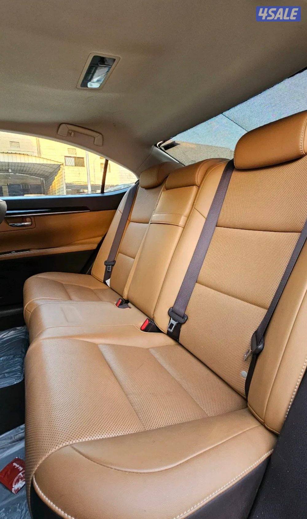 لكزس ES250 سيرفس منتظم بالوكاله بيعه سريعه تواصل مسج واتس اب فقط6