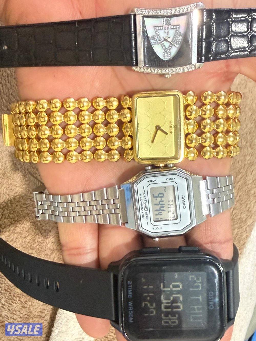 مجموعة ساعات نسائية ماركات مختلفة  بحالة جيدة بيعه جملة13