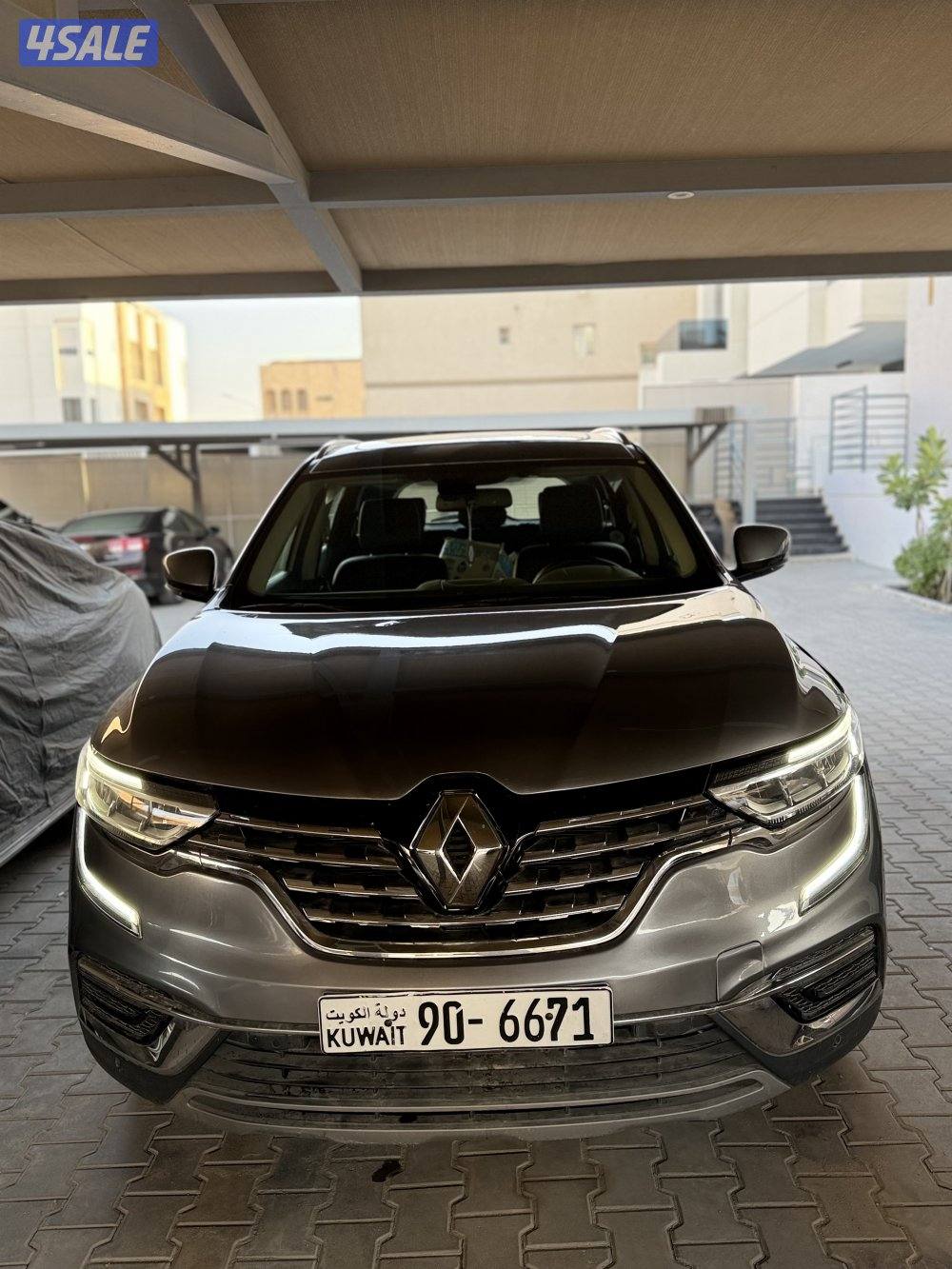 سيارا رينو كوليوس جيب3