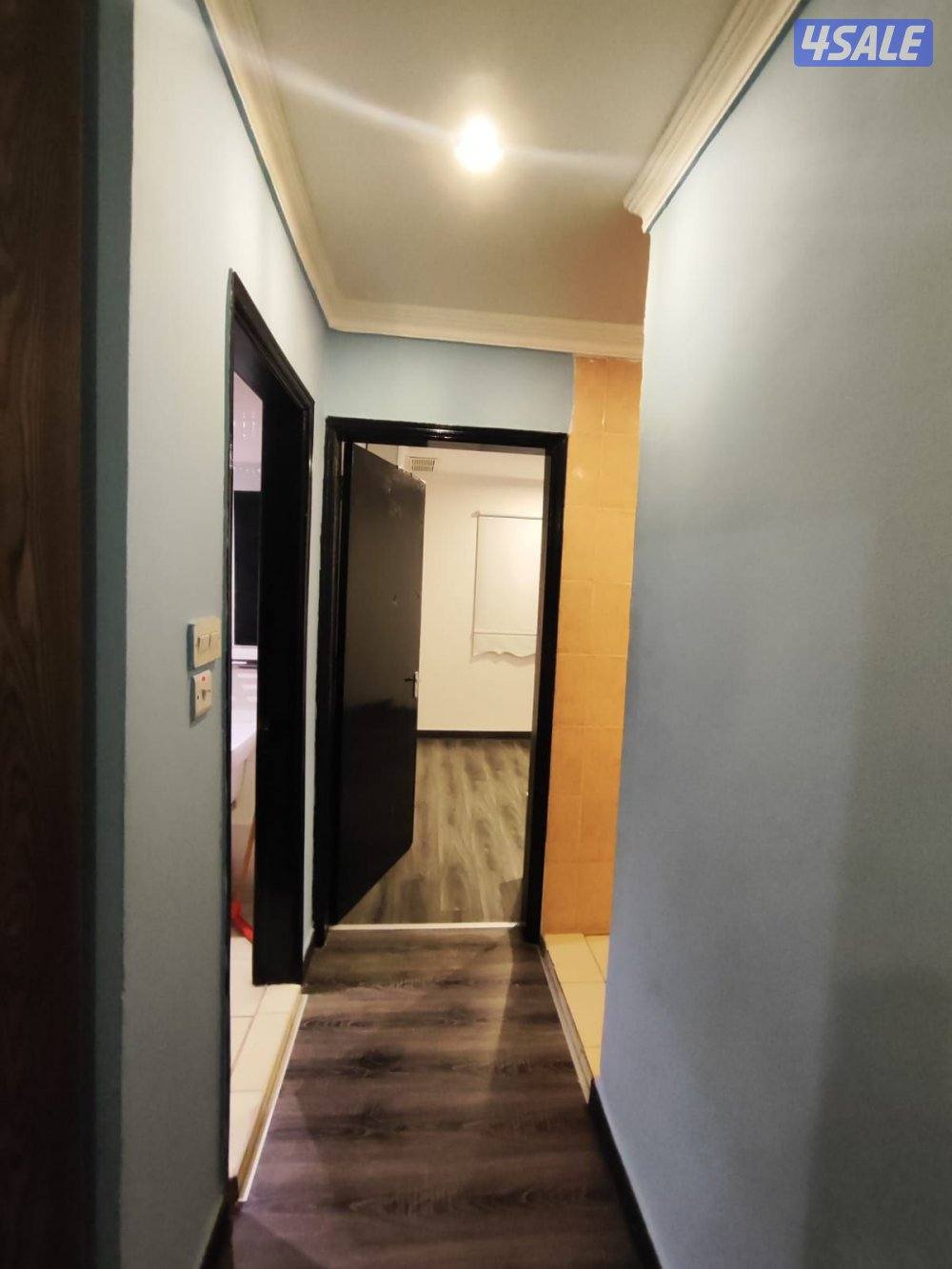 شقق للايجار حولي فاضي وخلو سوبر لوكس غرفه صاله حمام مطبخ باركن سيارات3