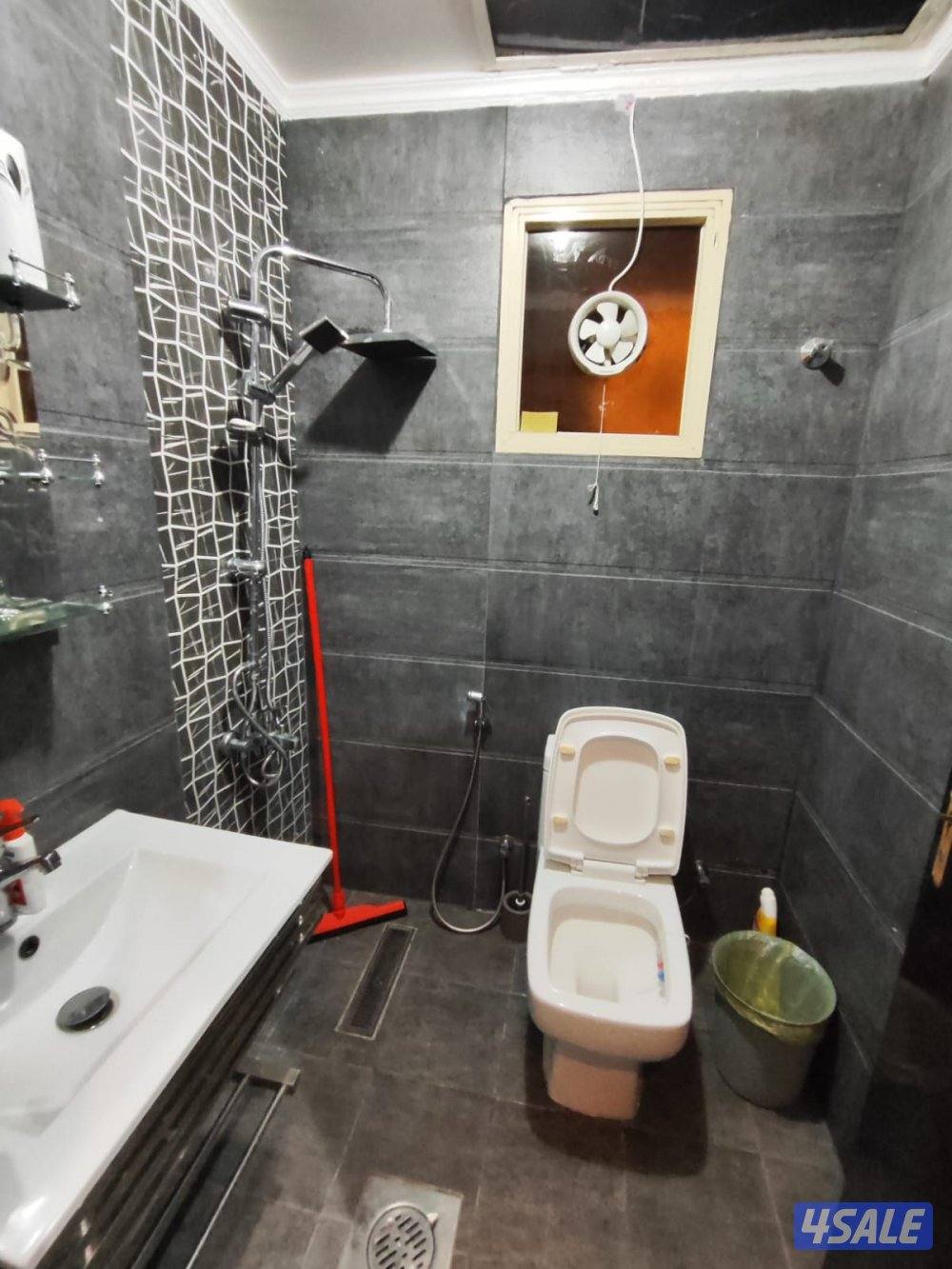 شقق للايجار حولي فاضي وخلو سوبر لوكس غرفه صاله حمام مطبخ باركن سيارات7