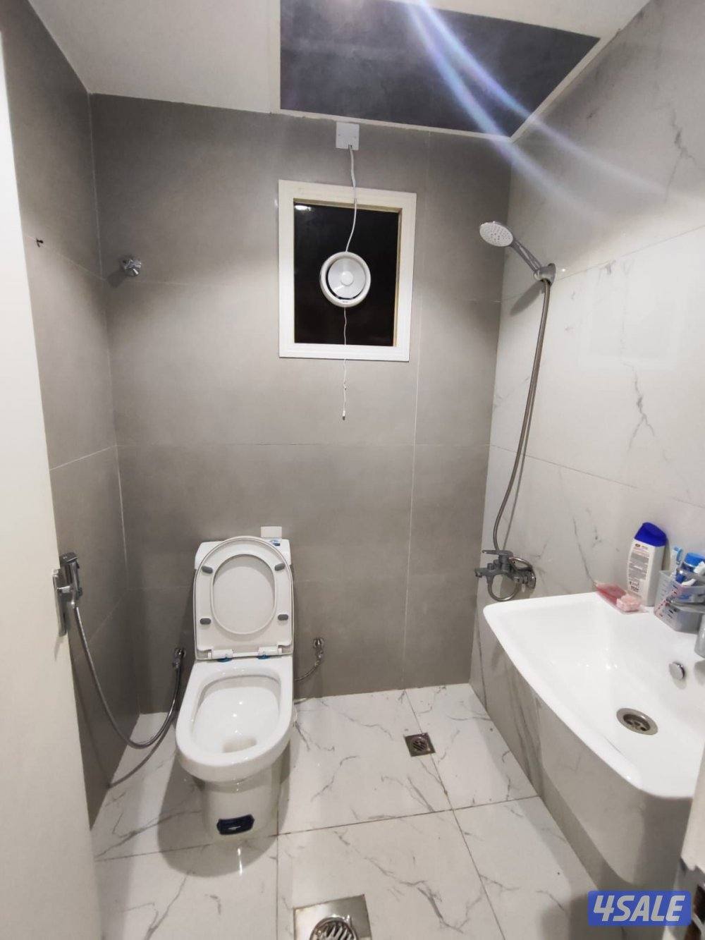 شقق للايجار حولي فاضي وخلو سوبر لوكس غرفه صاله حمام مطبخ باركن سيارات15