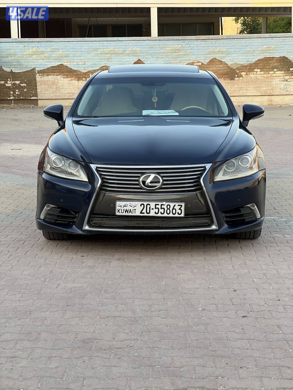 2013 من داخل اوف وايت2