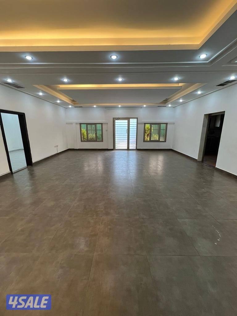 للبيع بيت في الصباحيه2