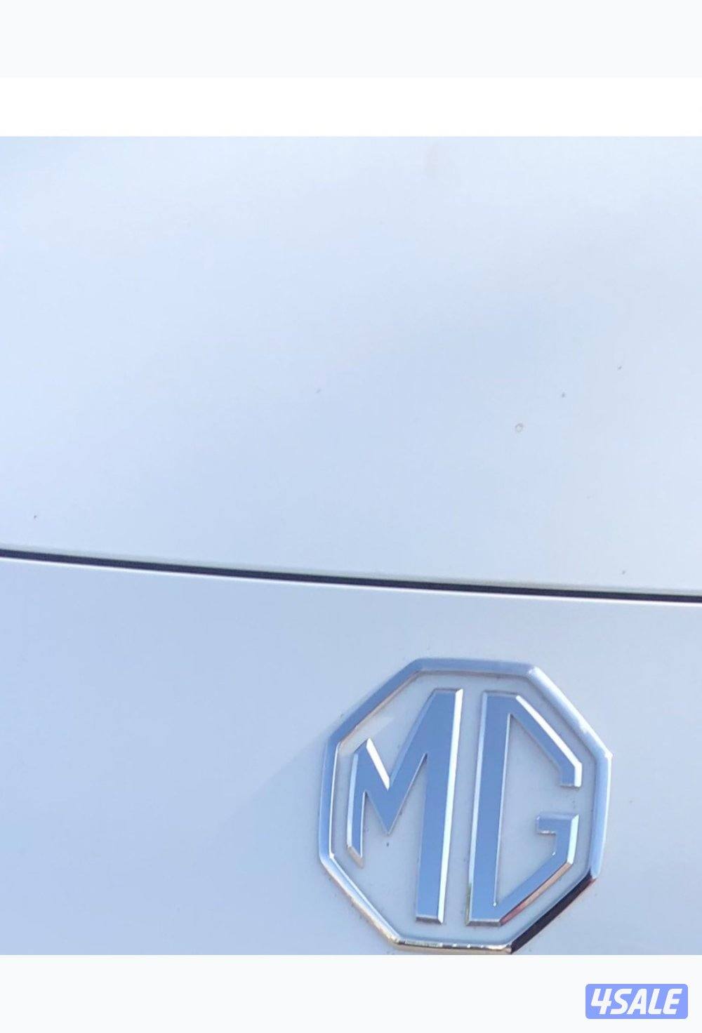 شاب سوري عندي خبره ب كذا مجال لدي رخصه سوقه كويتيه0