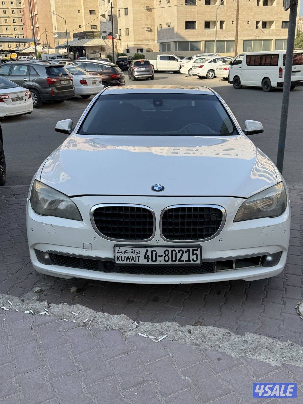 BMW750il0
