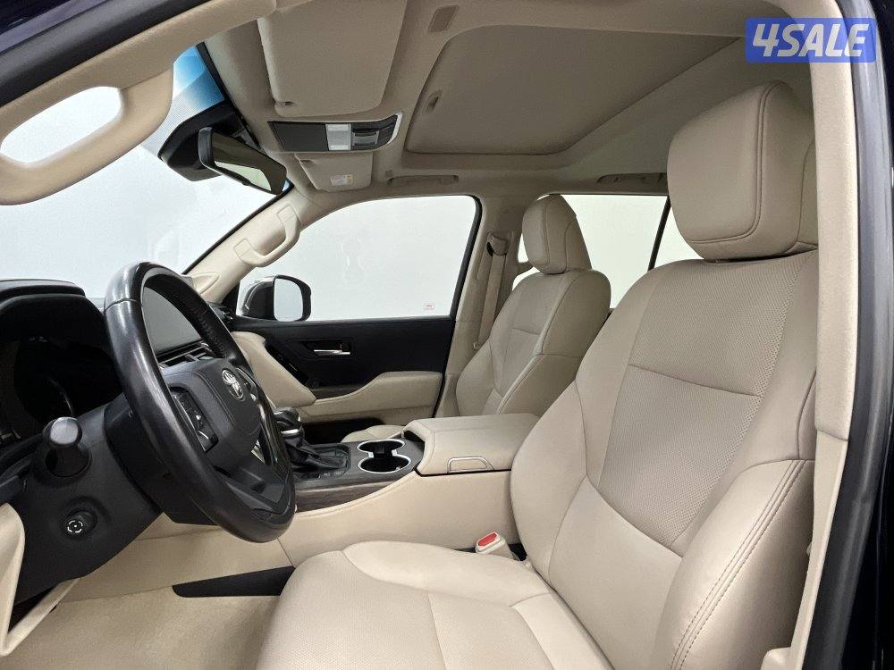 TOYOTA LAND CRUISER 22L3T-VXM-S_U2