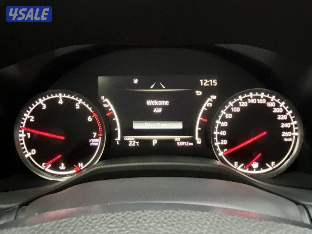 TOYOTA LAND CRUISER 22L3T-VXM-S_U3