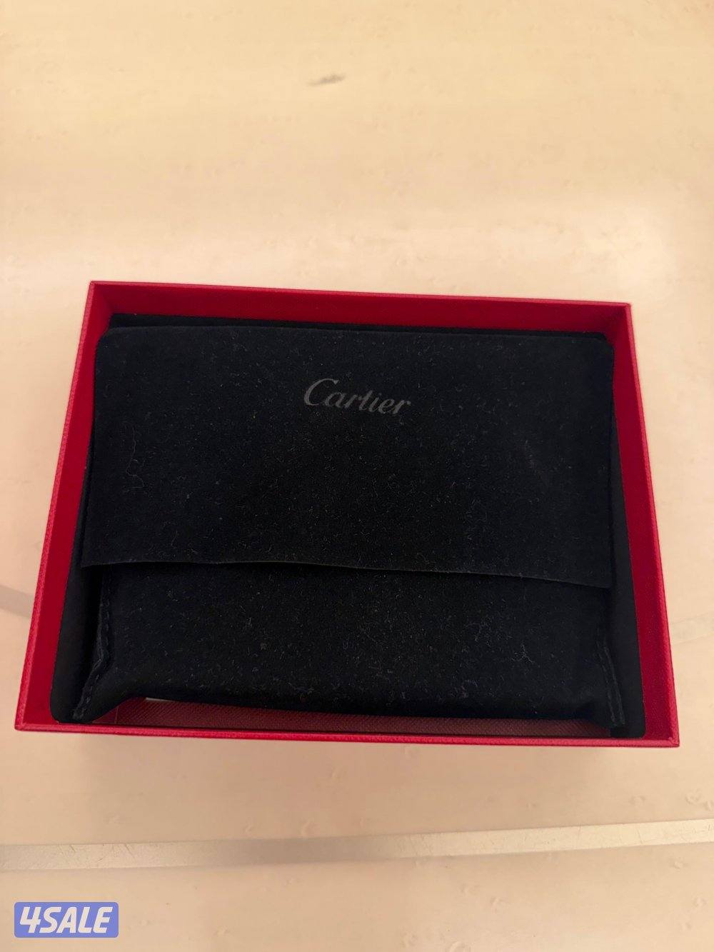 للبيع بوك كارتير جديد غير مستخدم3