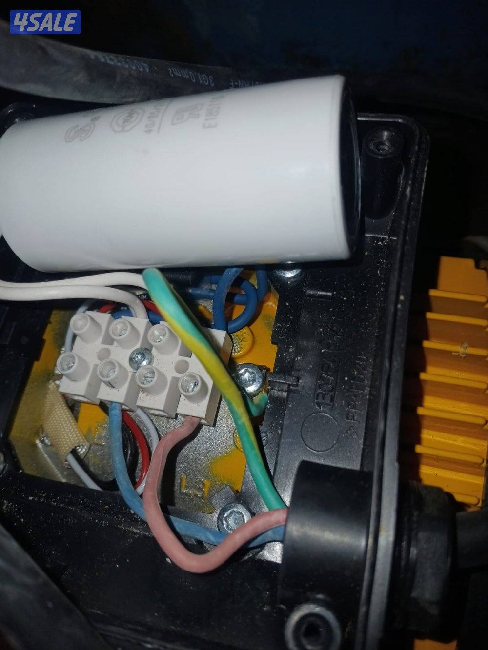 للادوات صحية و مقاولات3