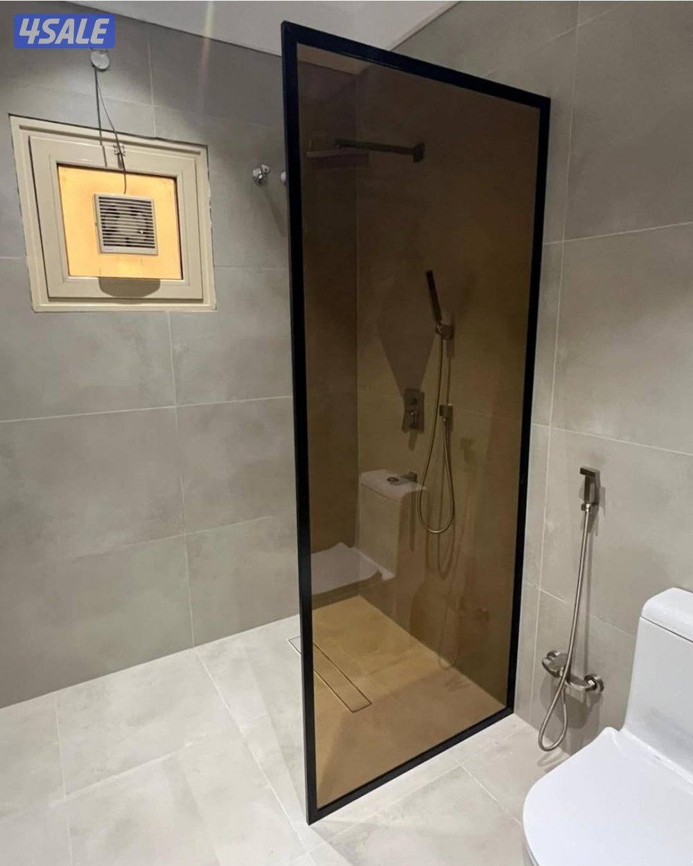 تركيب زجاج ومرايا تركيب شاورات تركيب قواطع زجاج وادربزين زجاج2