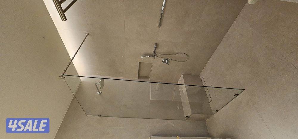 تركيب زجاج ومرايا تركيب شاورات تركيب قواطع زجاج وادربزين زجاج3