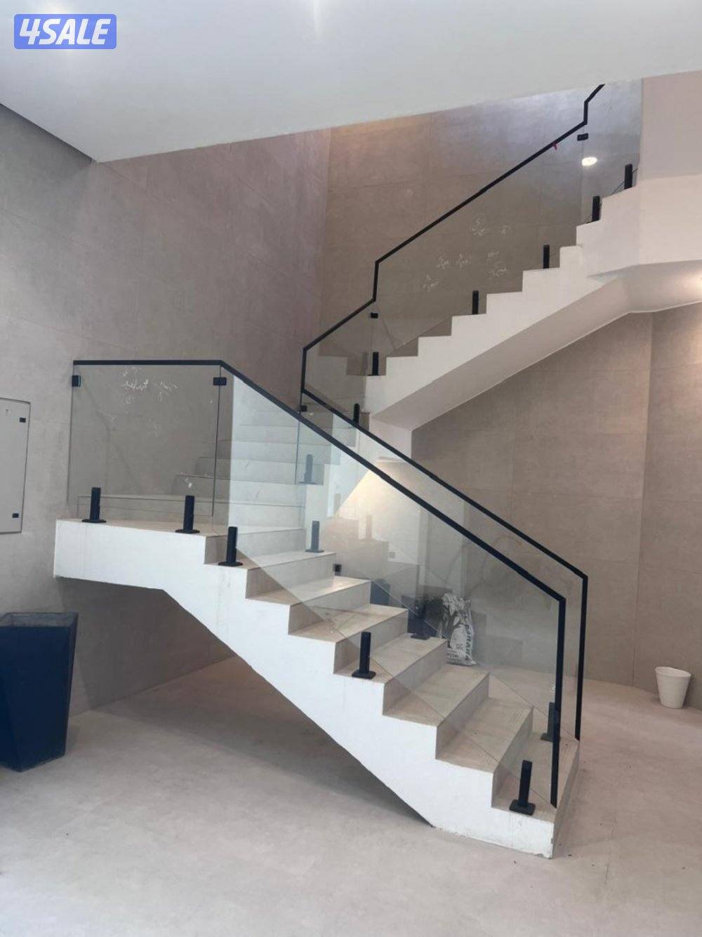 تركيب زجاج ومرايا تركيب شاورات تركيب قواطع زجاج وادربزين زجاج9