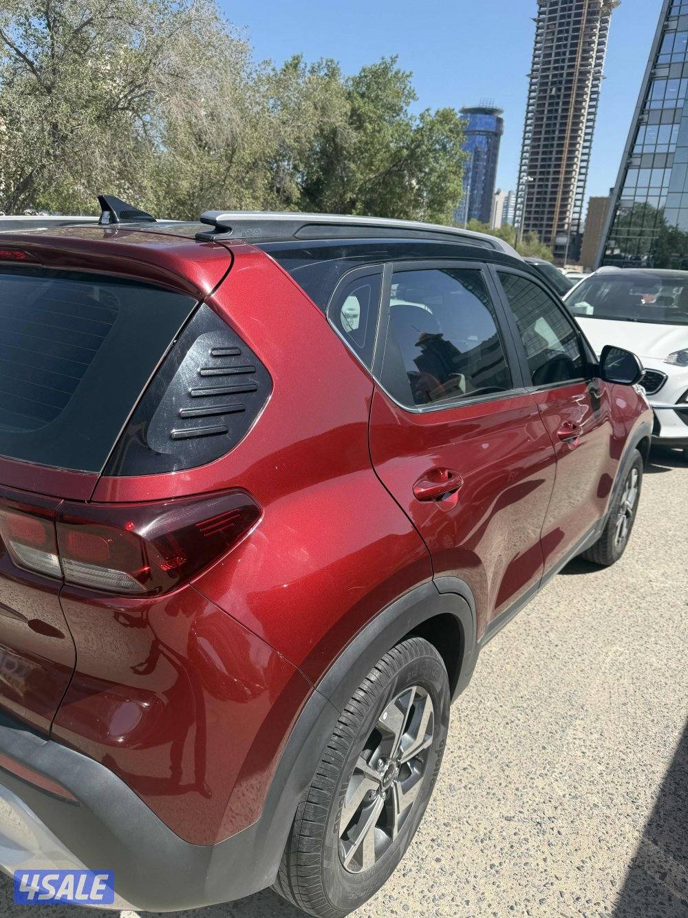 كيا سونيت ٢٠٢٣ صبغ الوكاله شرط الفحص جير ماكينه شاصي عداد ٢٢ الف1