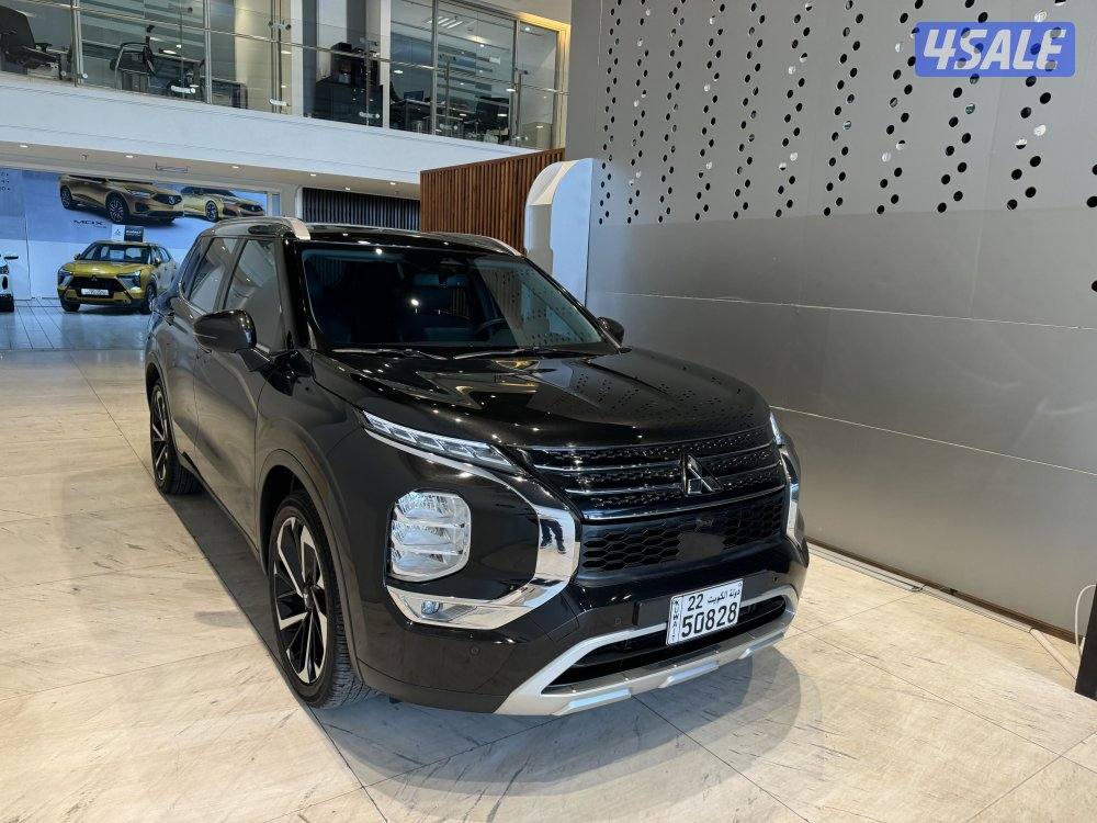 Mitsubishi Outlander1