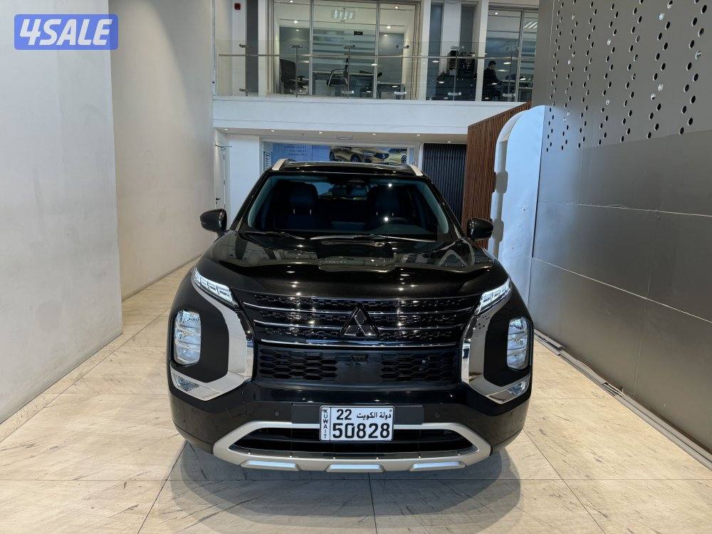 Mitsubishi Outlander2