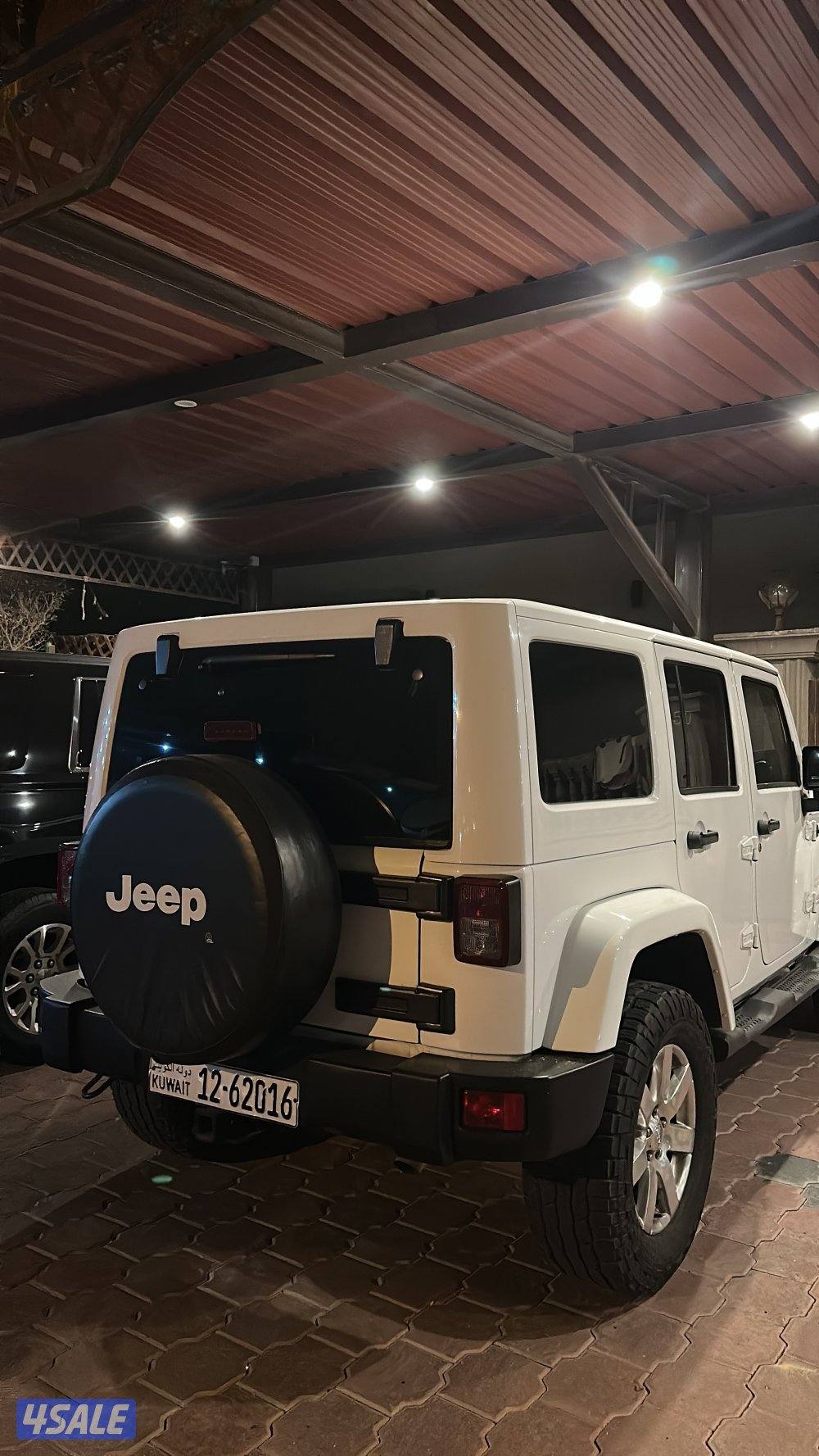 للبيع رانقلر 2014 صحارى بحاله جيده جيداً2