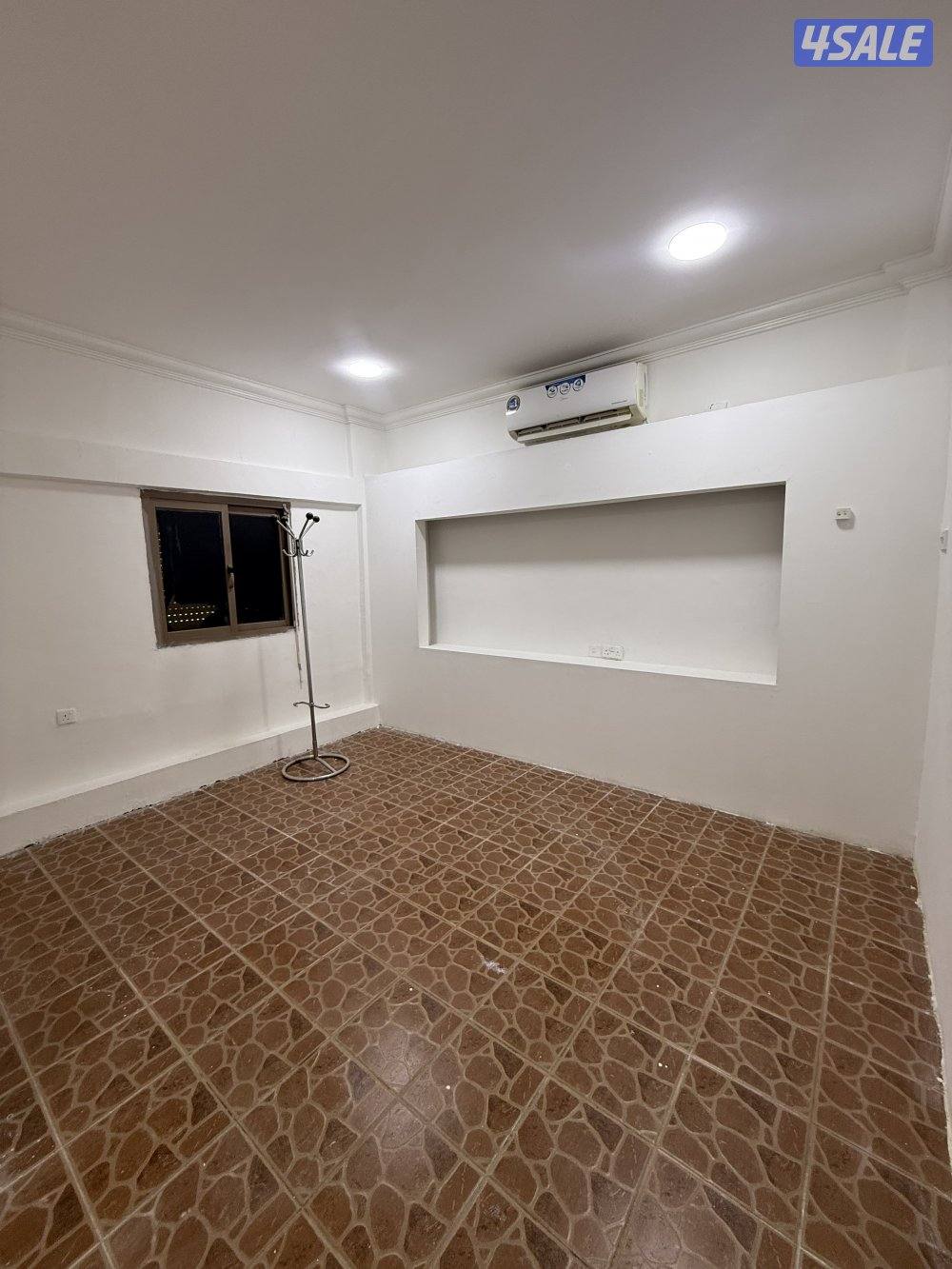 للبيع جاخور بقطعه ٩2