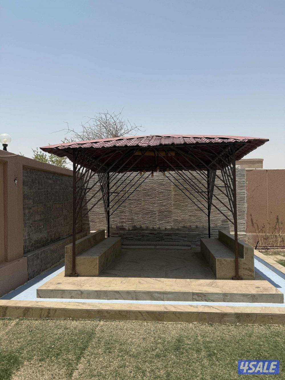 للبيع جاخور بقطعه ٩3