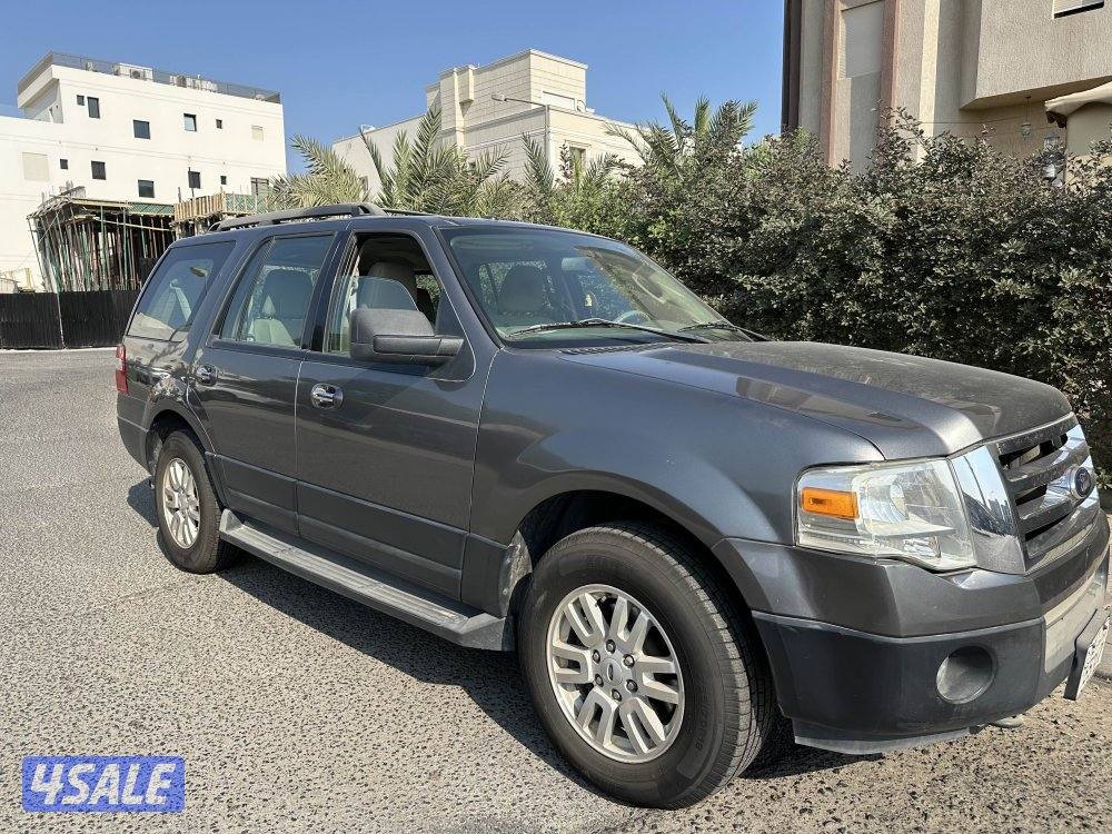 للبيع فورد اكسبدشن - موديل ٢٠١٢0