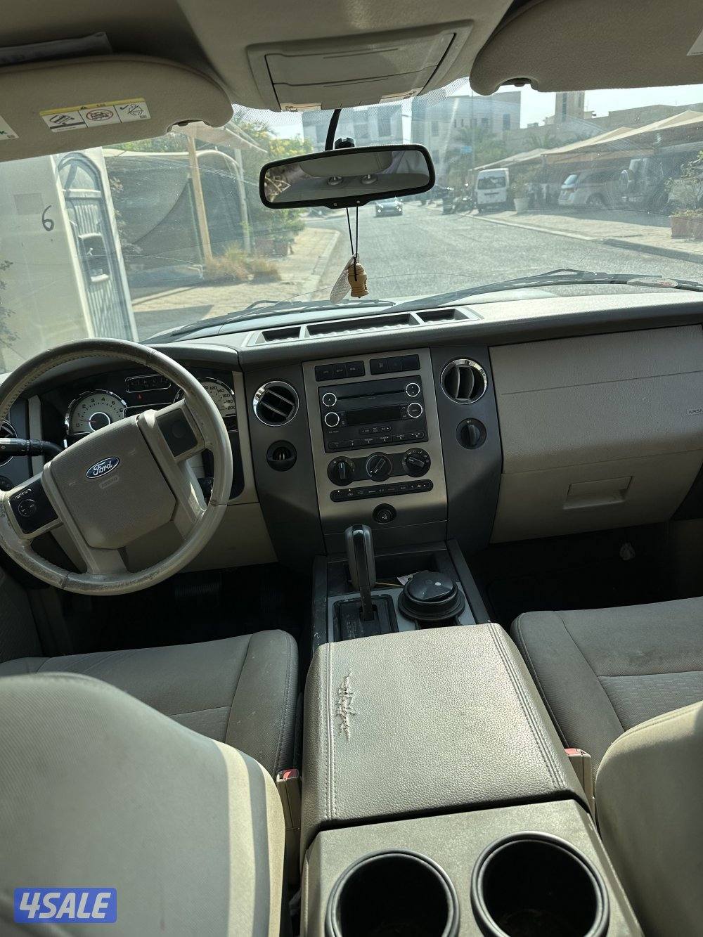 للبيع فورد اكسبدشن - موديل ٢٠١٢4