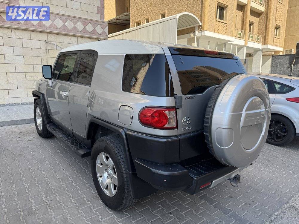 تويوتا اف جي جاهز بيع او بدل4