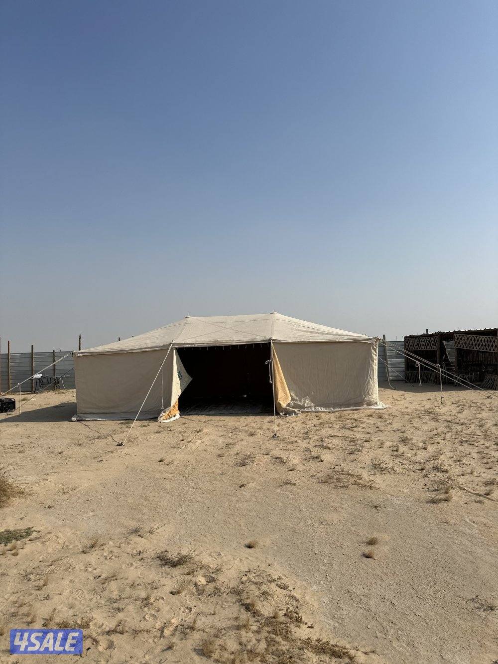 مخيم   اللبيع0