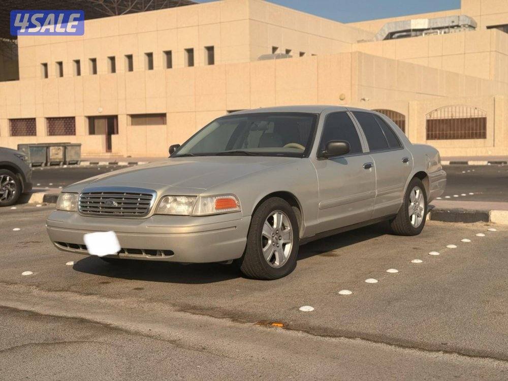 فورد فكتوريا0