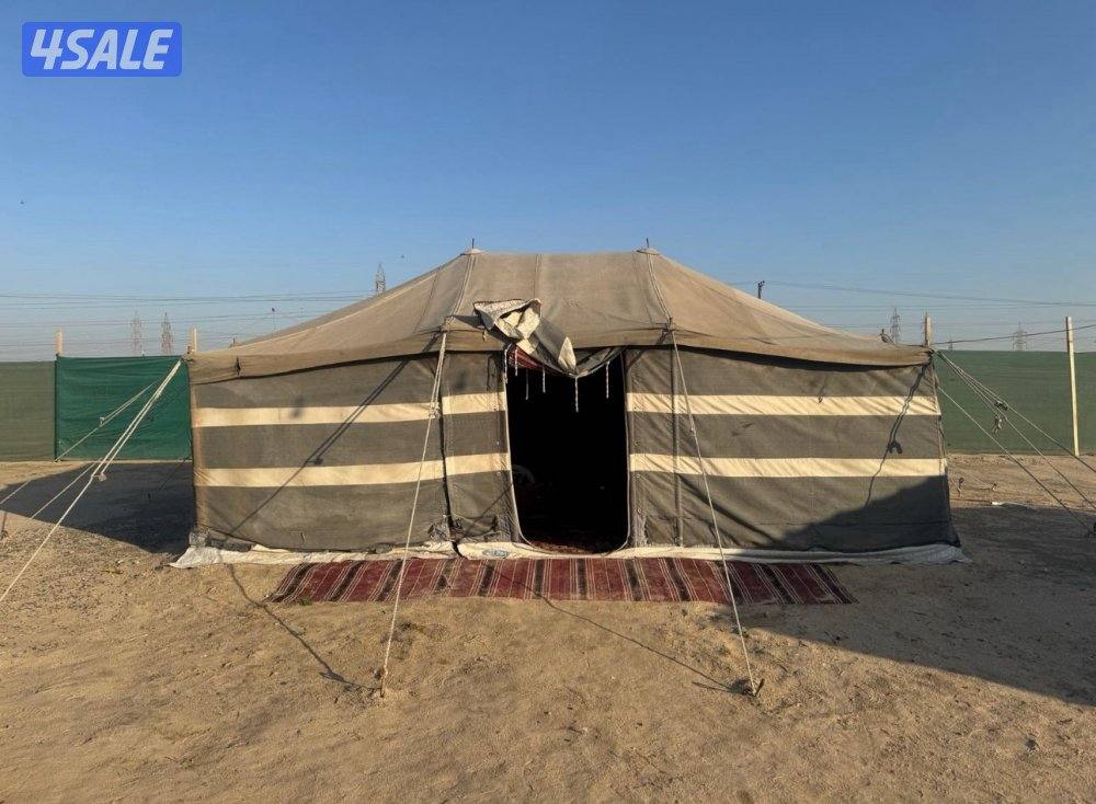 للبيع خيمة جملون شراع  4*6 من الداخل سدو مع الفرش والجلسة2