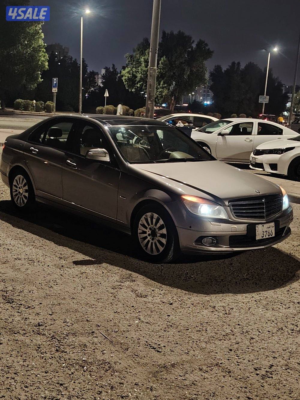 مرسيدس 2008 C2800