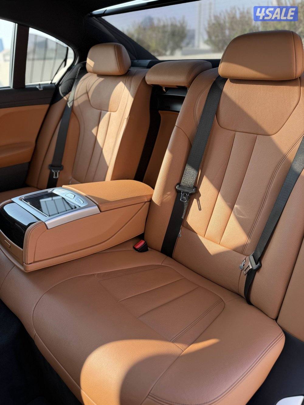 BMW 740LI عداد 63 الـف9