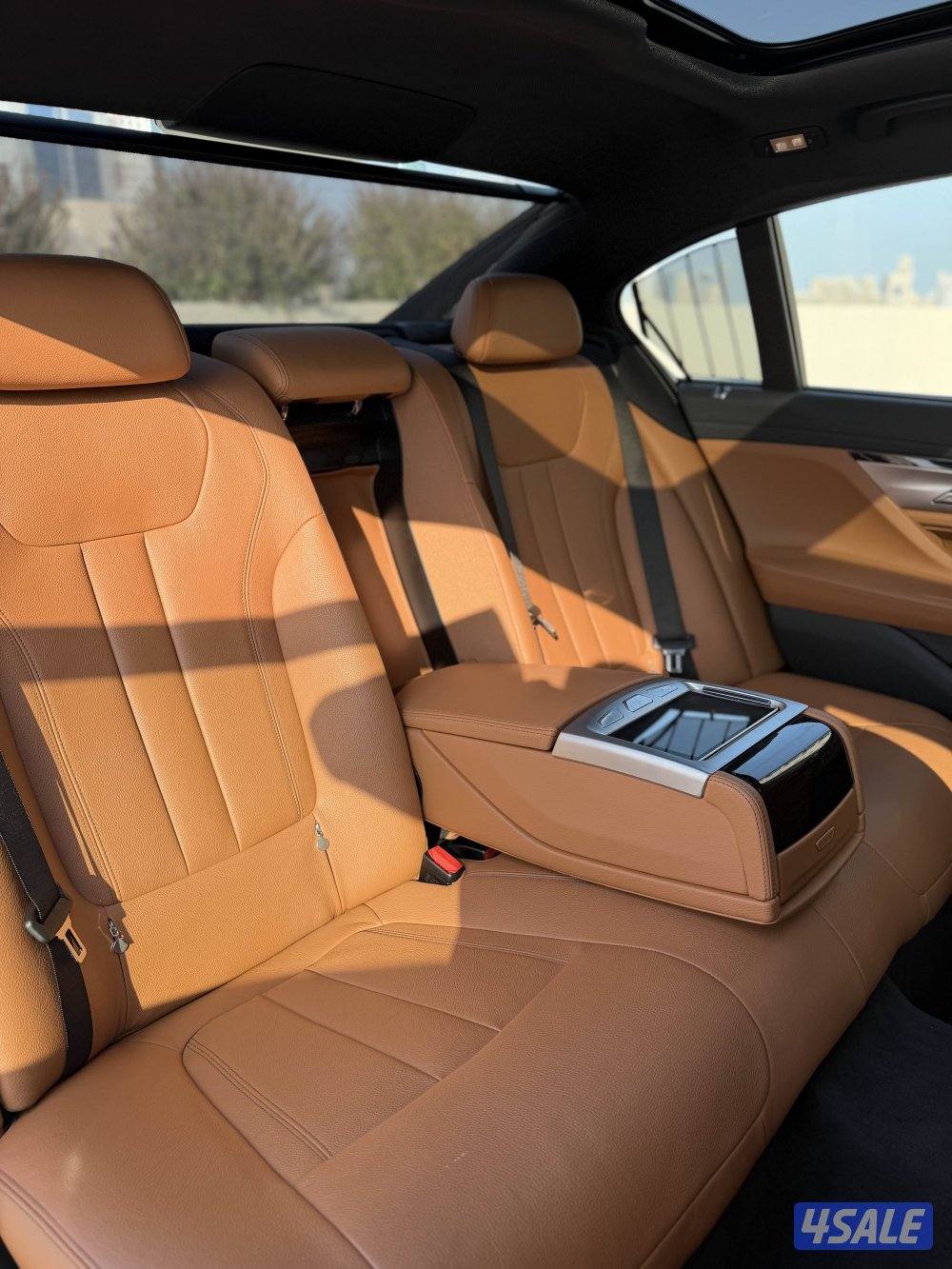 BMW 740LI عداد 63 الـف11