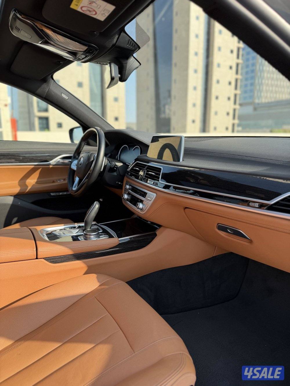 BMW 740LI عداد 63 الـف6