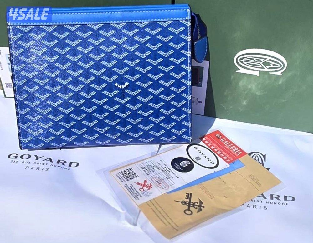 حقائبنا الفاخرة، حيث يجتمع التصميم الراقي مع الجودة التي تدوم.3