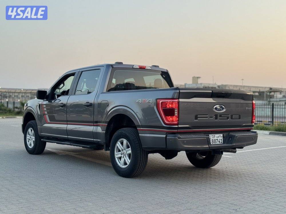 للبيع وانيت F150 - XLT موديل 2021 - دبل قير - صبغ الوكاله4