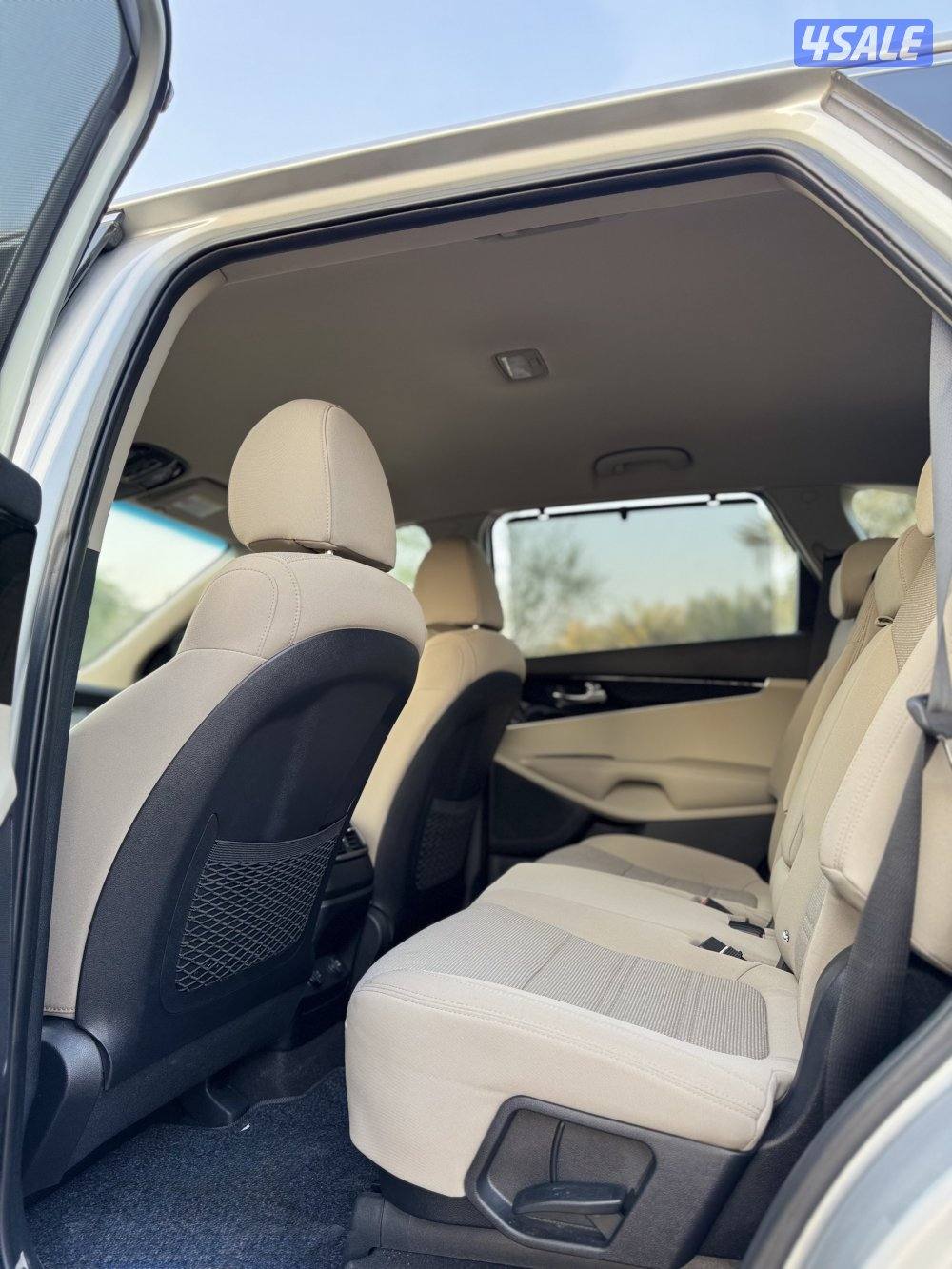 للبيع كيا سورينتو 2020 - صبغ الوكاله - ماشي 66 ألف - بحالة الوكاله6