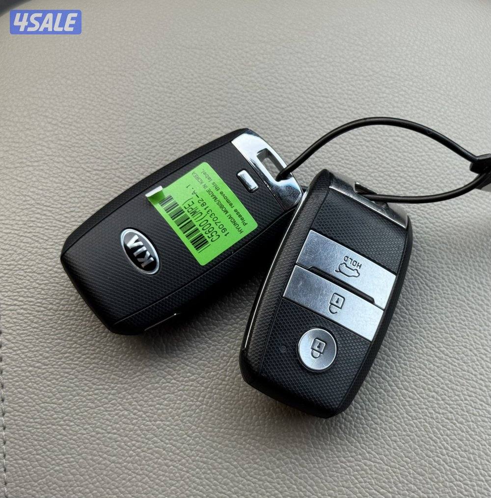 للبيع كيا سورينتو 2020 - صبغ الوكاله - ماشي 66 ألف - بحالة الوكاله12