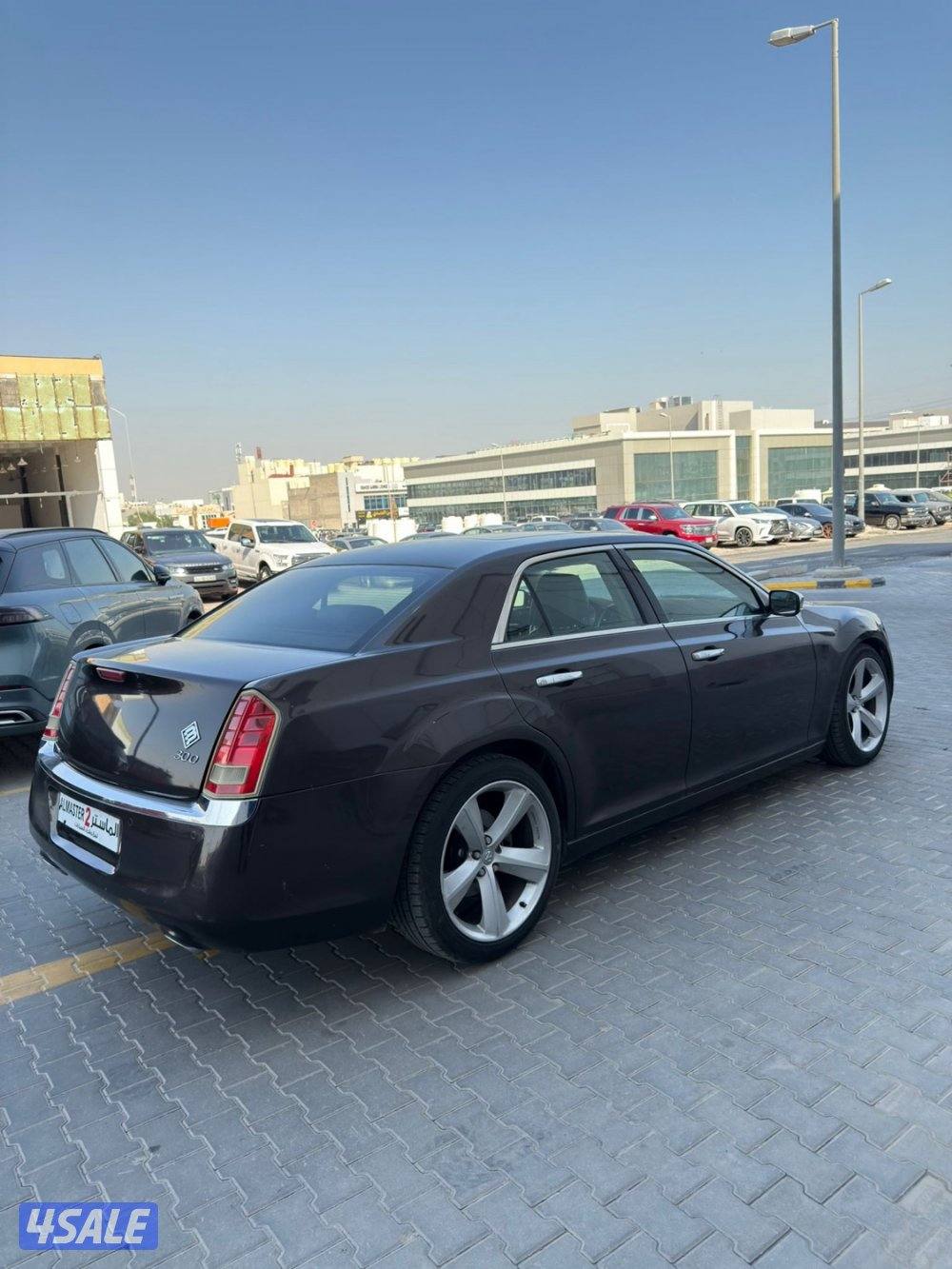 كرايزلر C300  استعمال يومي3