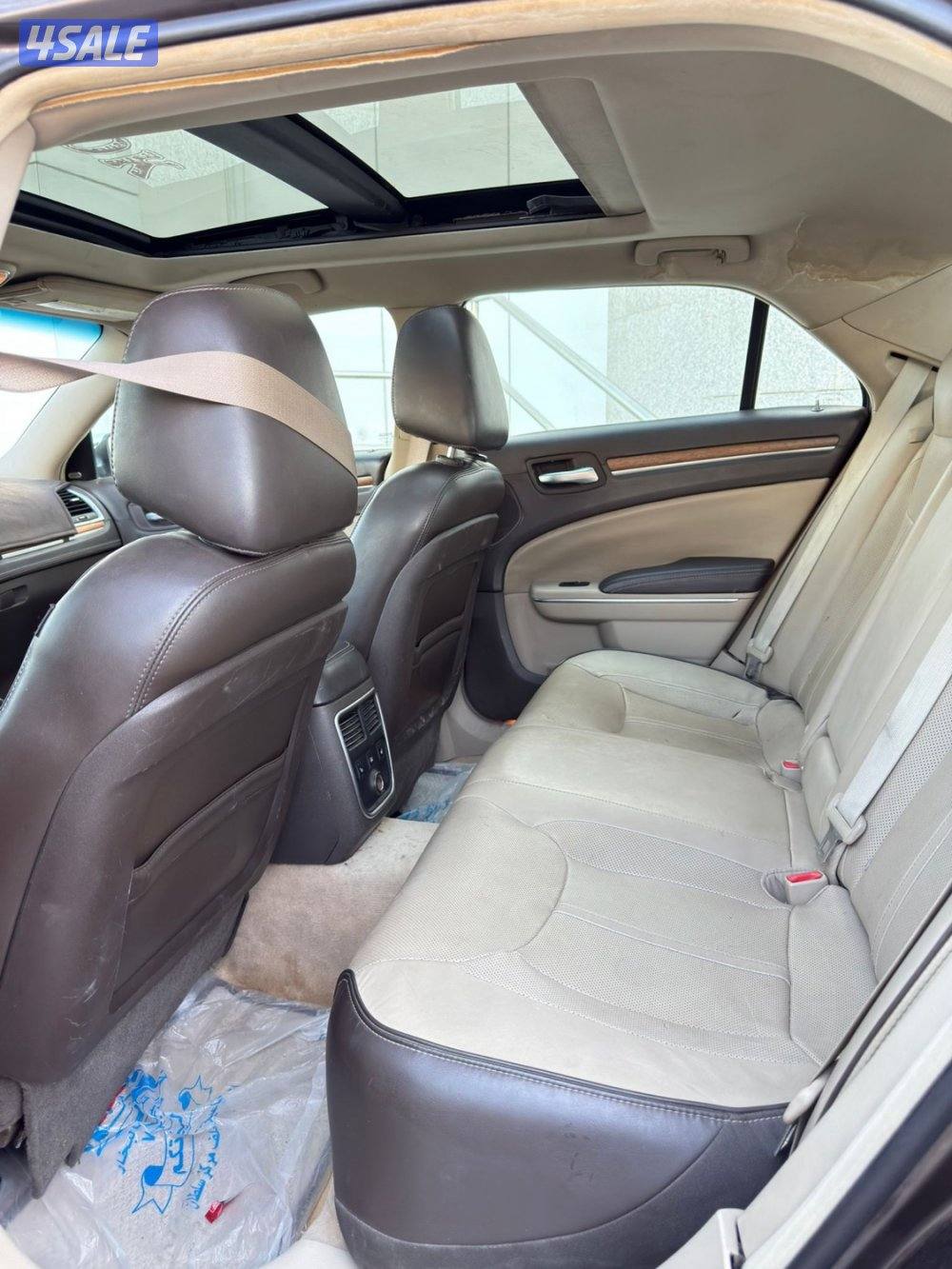 كرايزلر C300  استعمال يومي9