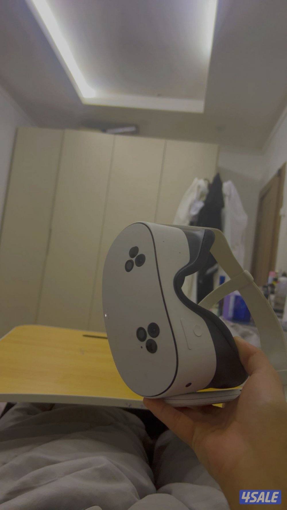 ميتا كويست 3 اس 2562