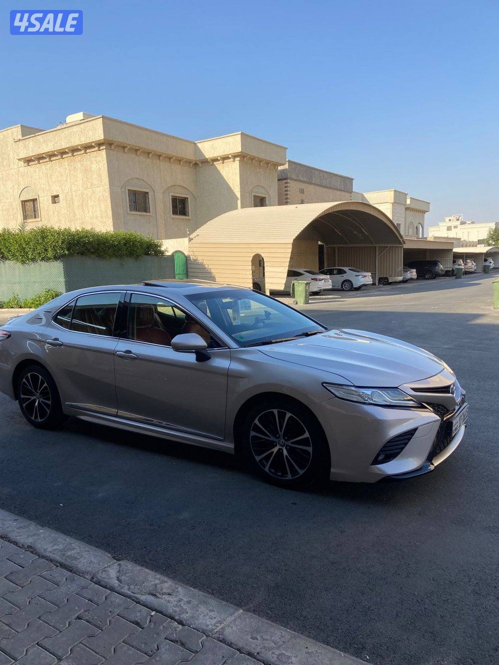 كامري SE ٢٠٢٠ الساير عداد ١٣٠ ألف شرط الفحص صبغ وكاله ماعدا قطعه كامل2