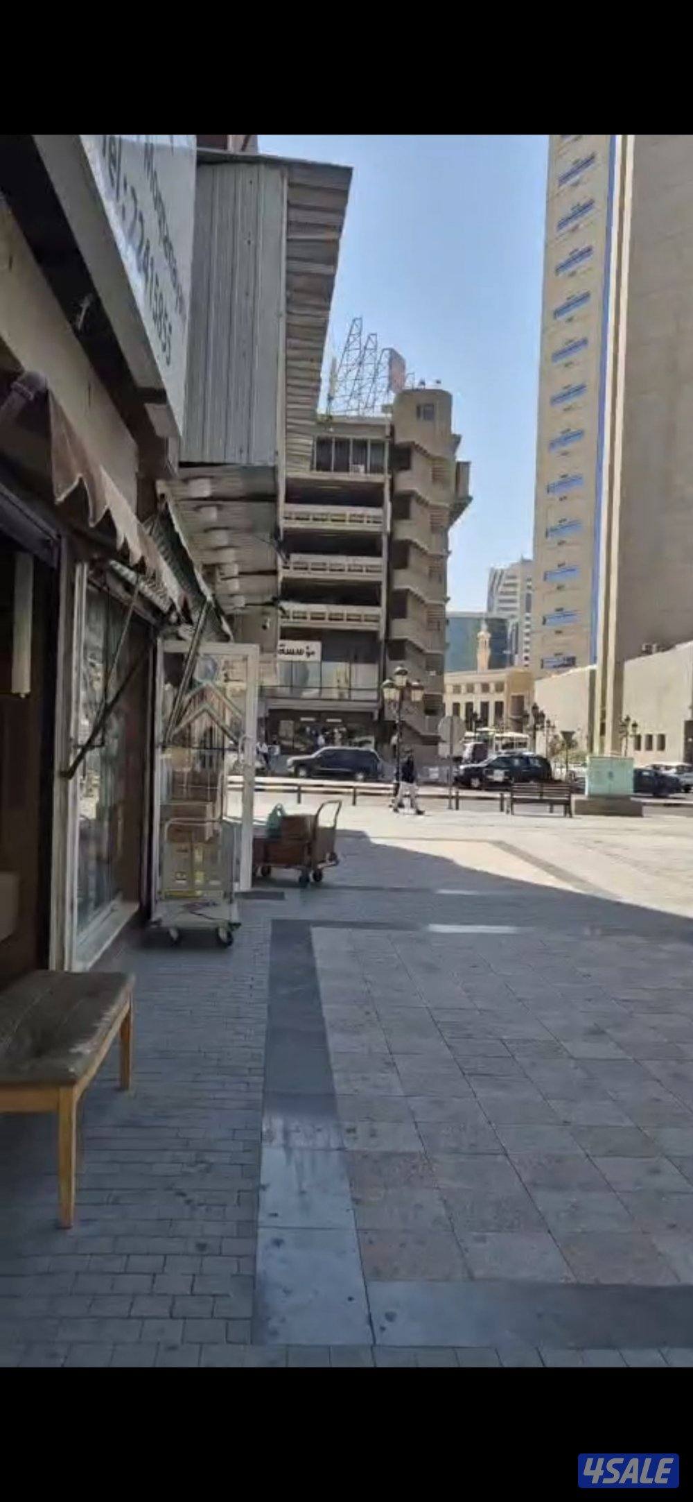للبيع محل خلو موقع مميز واجار مناسب جدا بجانب مدخل بلوكات ومواقف ومسجد1