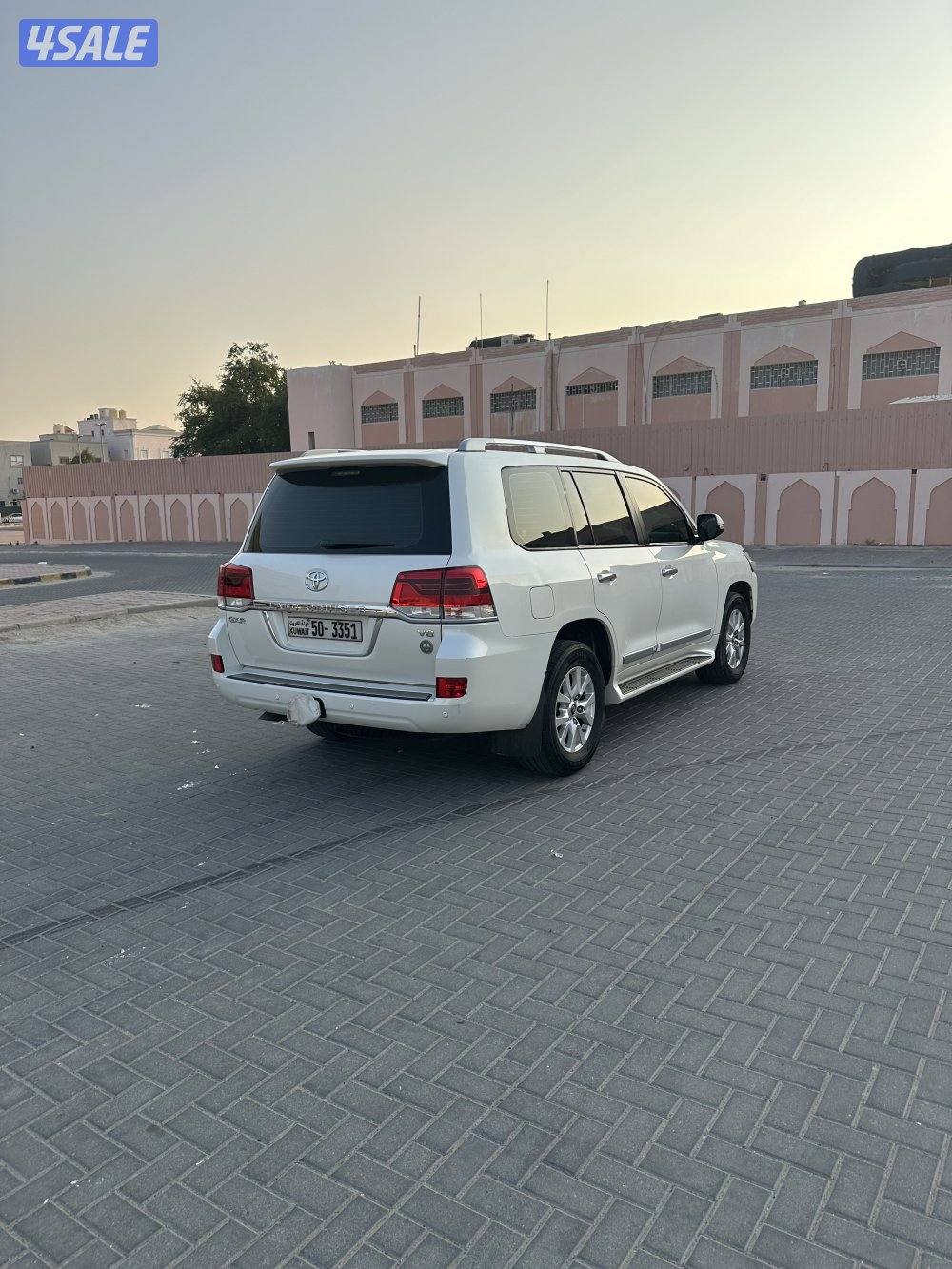 لاند كروزر2