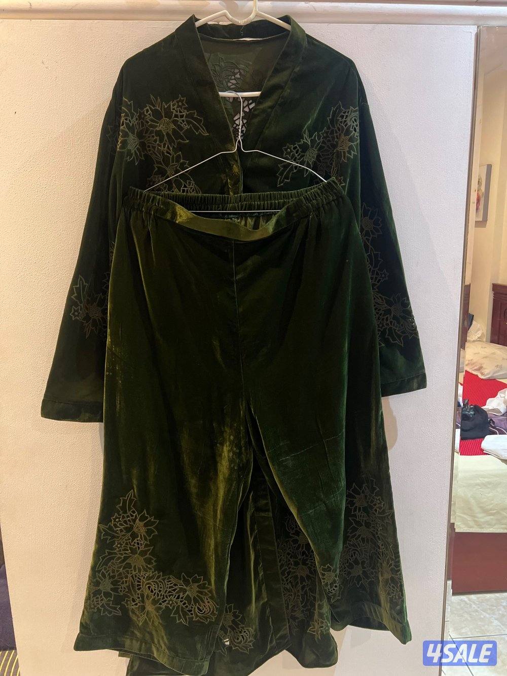 Velvet Designer Set3