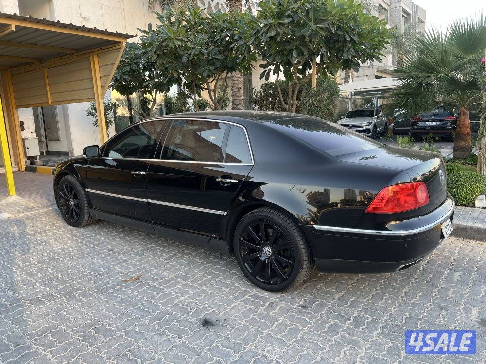 فولكسفاغن ڤيتون ٢٠٠٦ ماشي ١٠٤ الف ١٢ سلندر بحالة ممتازه ونظيفه ونادرة2